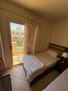 Sea-poolside Lasirena Chalet in An Sokhna