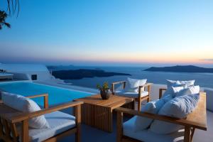 Villa Aura Santorini Greece