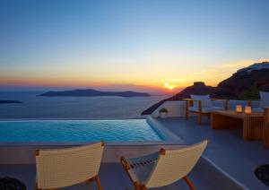 Villa Aura Santorini Greece