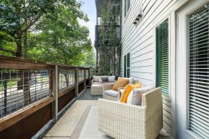 South Lamar Retreat - Sauna, Plunge & Pickleball