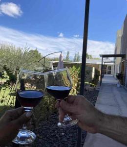 Vineyard Olive Inn -Pool & Wine Route Experience