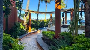 Hotel Palmas De Cortez