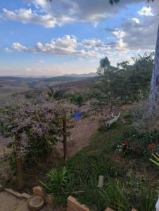 Casa de Madeira para Alugar em São Roque de Minas!