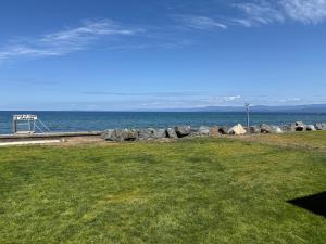 Sand Pebbles Inn
