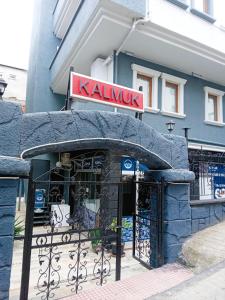 Kalmuk Apartment Hotel