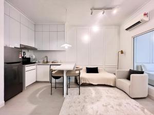 Arte Mont Kiara By Vacation Suites