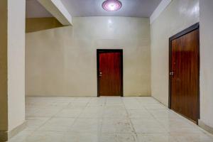 OYO 90856 HOTEL MANNAT