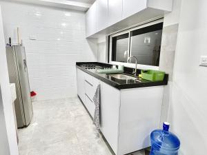 Apto 302 - Estrena hermoso y tranquilo apto, buena ubicación