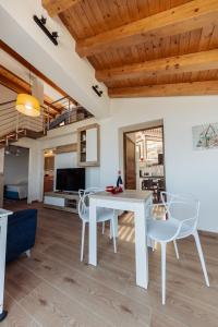 Villa Michela - Dimora di Charme a Cefalù con panorama sul mare by CEFALU BIZ