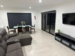 Charming Donnybrook Retreat