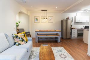 One Bedroom Apartment - Dynnyrne