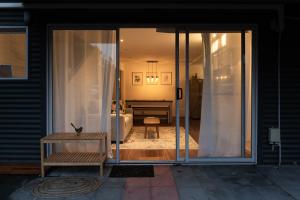 One Bedroom Apartment - Dynnyrne