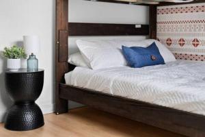 Chic 3-Bedroom Getaway in Central Austin