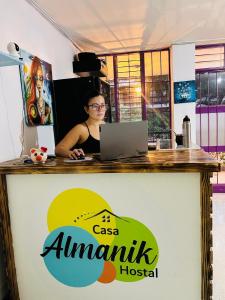 Casa Almanik Hostel - Pensionen, Medellín