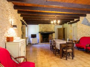 Charmante maison en pierres au cœur du Périgord Noir, idéale pour des vacances nature - FR-1-616-100