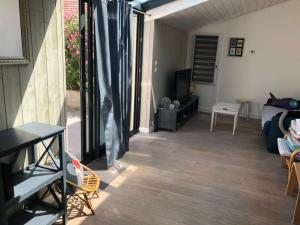 Maisons de vacances Chaleureuse Maison a Groix, 5 pers, 3 chambres - FR-1-813-31 : photos des chambres