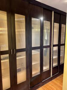 WestParc Cedar Cozy Apartment in the Heart of Alabang