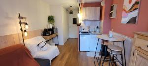 Appartement avec balcon vue montagne à Bellevaux