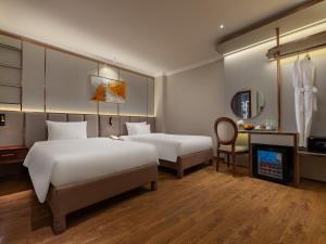 Hanoi Splendid Premium Hotel