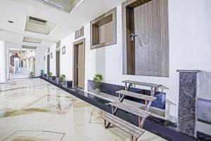 Hotel O atithi in Garha Jabalpur