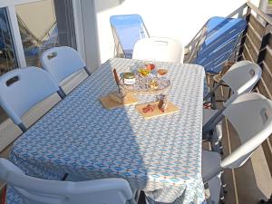 Appartements Super Besse: Appartement 6 pers. lumineux avec balcon et cuisine equipee - FR-1-814-144 : photos des chambres