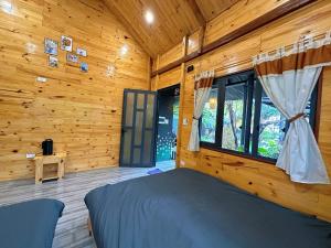 Góc Nhà Rông Homestay Măng Đen