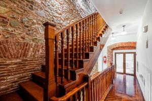 Grandiose 1BR with Balcony in Plaza Herrera