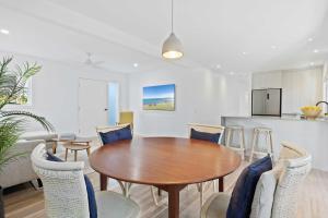 Beachside 3 Bedroom - Direct Beach Access