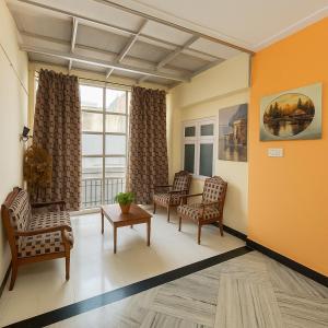 Classic 4 BHK