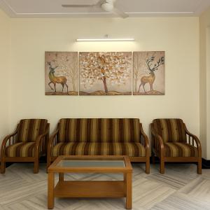 Classic 4 BHK