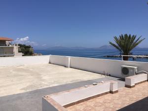 Apostolakis Rooms Ikaria Greece