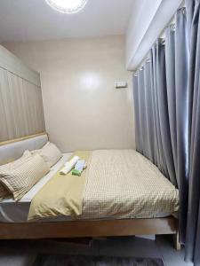 Shore Residences Staycation near MOA with Pool Access