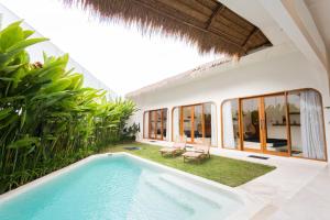 Golden Sun Villa - 3 Bedroom Tropical Bohemian Villa