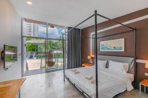 Sunset Serenity Jomtien Resort