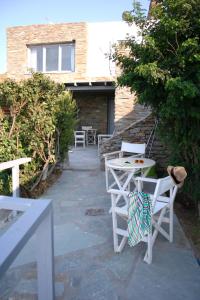 Aigaion House Kea Greece