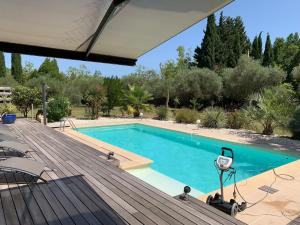 Villas VILLA NIMES BARTHEROES 3 Chambres : photos des chambres