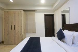 Hotel Aerostar Gold Near Yashobhoomi Conventioin Center