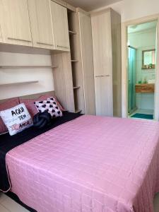 Apartamento 100 metros da praia com piscina