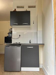 spacieux appartement Paris Gambetta