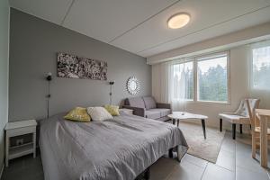 Starveil Studio 207 by Aavalevi
