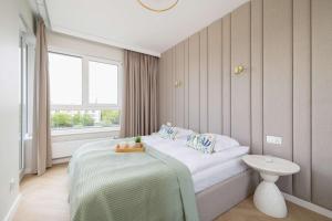 Prandoty 10C Cozy Apartment with Balcony & Parking in Krakow by Noclegi Renters