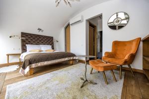 AKIS namelis medyje- Dinosaur Park