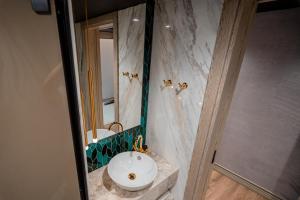 Single Room with Garden View room in Hotel G.G.Gociman