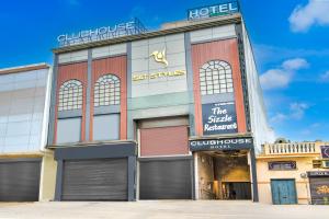 Clubhouse Hotel Ayodhya by CheckIn