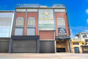 Clubhouse Hotel Ayodhya by CheckIn