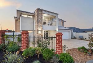 Spacious Stay near Karrinyup