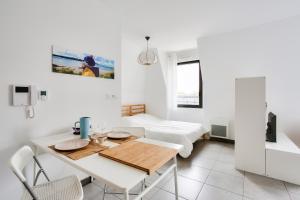 Studio pour 2 avec balcon - 700 m de la plage