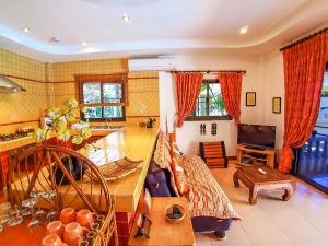 Coconut Paradise Villas