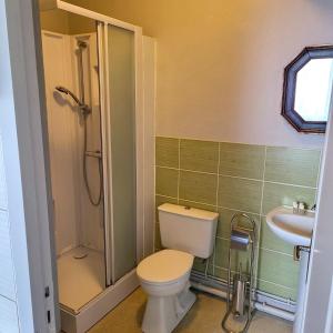 Appartements Le Figuier, Appartement centre d-Etretat avec balcon et parking a 5 minutes : photos des chambres