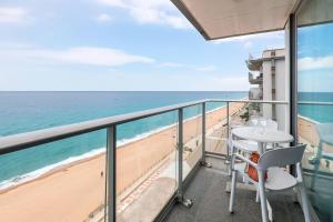 Studio with Sea View room in Pierre & Vacances Blanes Playa